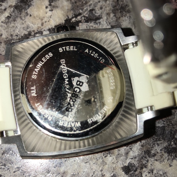 Bcbgmaxazria watch - Picture 4 of 6